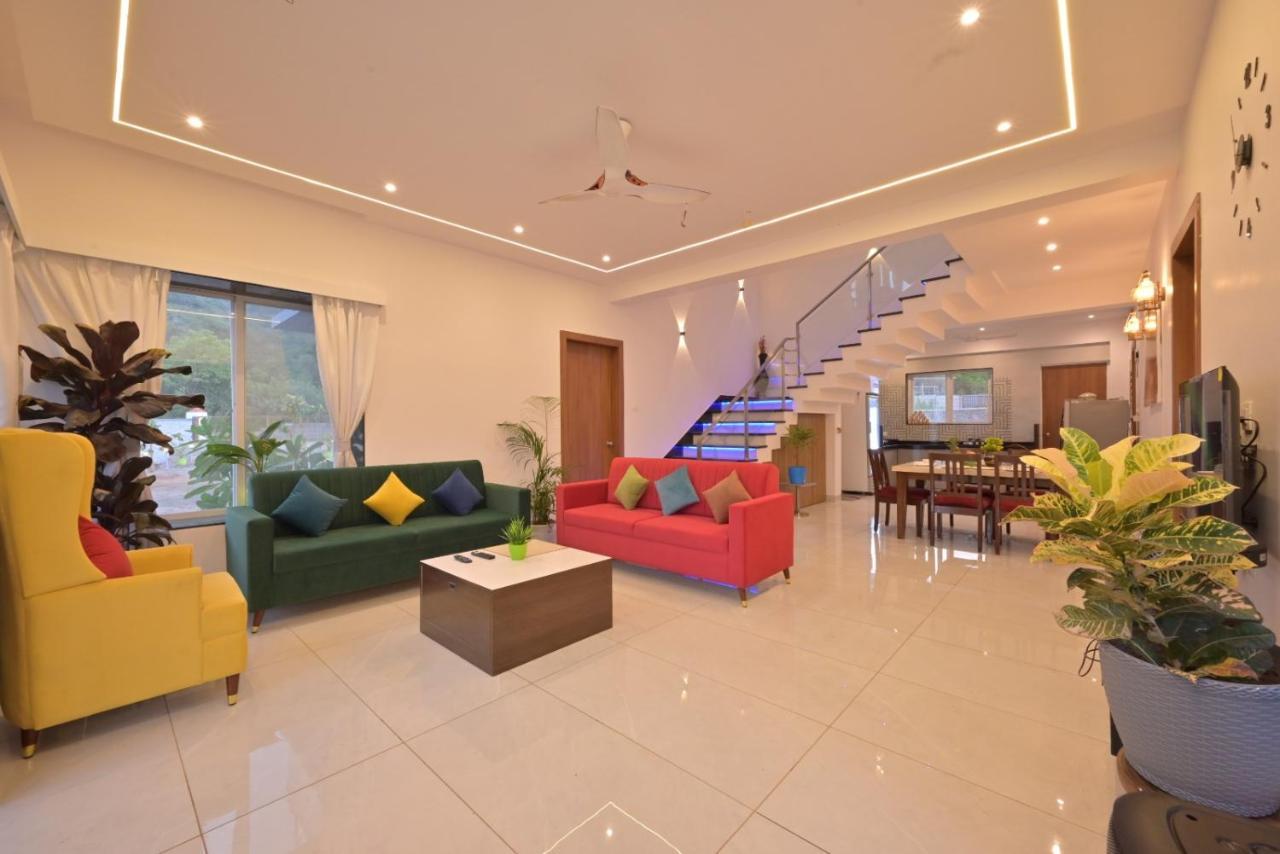 White Castle Villa By Tropicana Stays 罗纳瓦拉 外观 照片